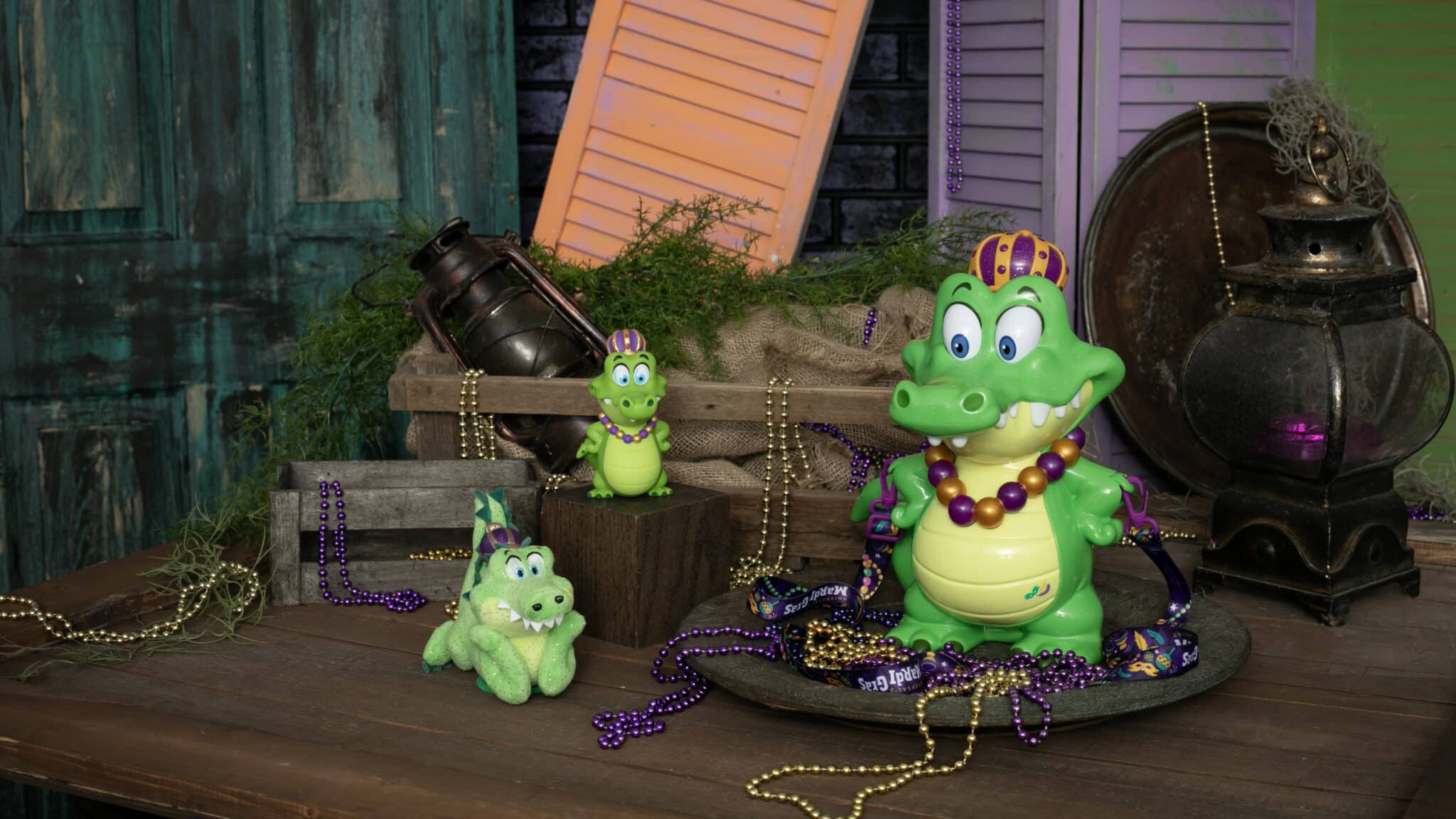 03 Universal Mardi Gras Merchandise