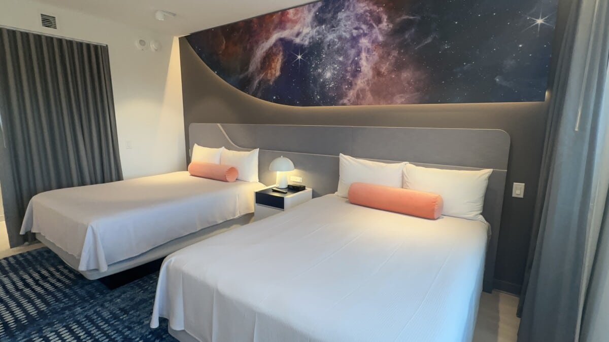 Room Stella Nova3 | The Main Street Mouse Room Stella Nova3