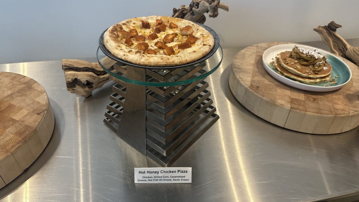 Hot Honey Chicken Pizza | The Main Street Mouse Hot Honey Chicken Pizza