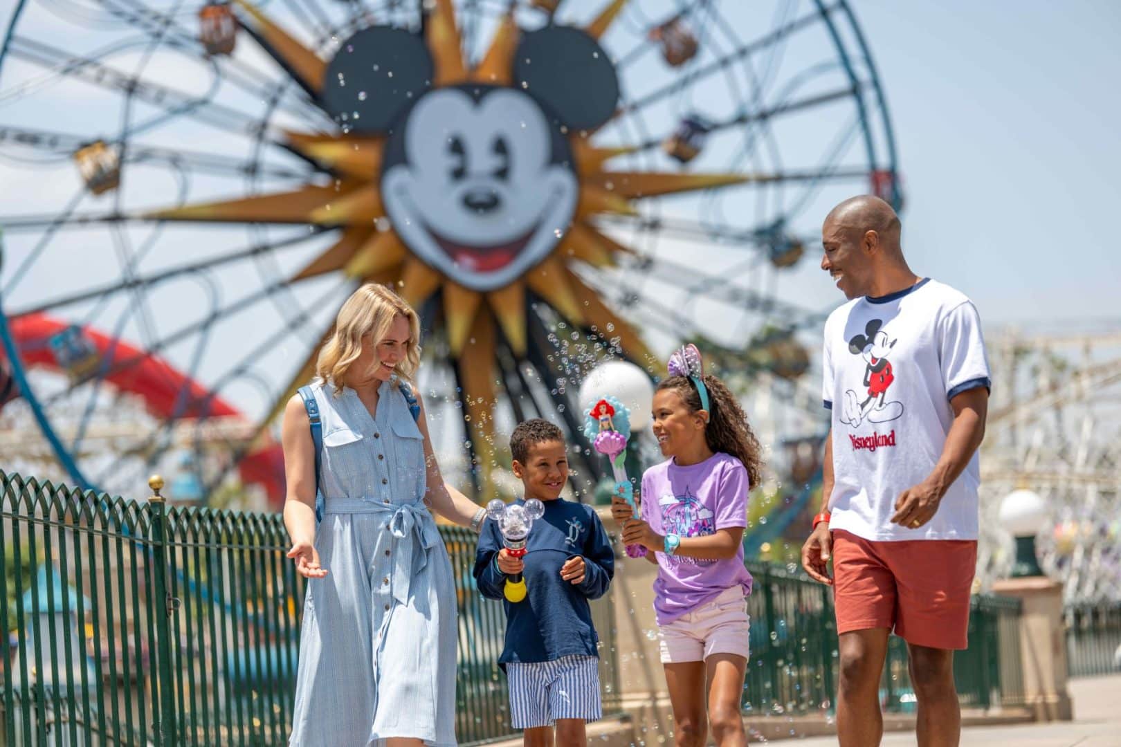 | The Main Street Mouse New Show, Character and More Entertainment Coming to Disneyland Resort This Spring
