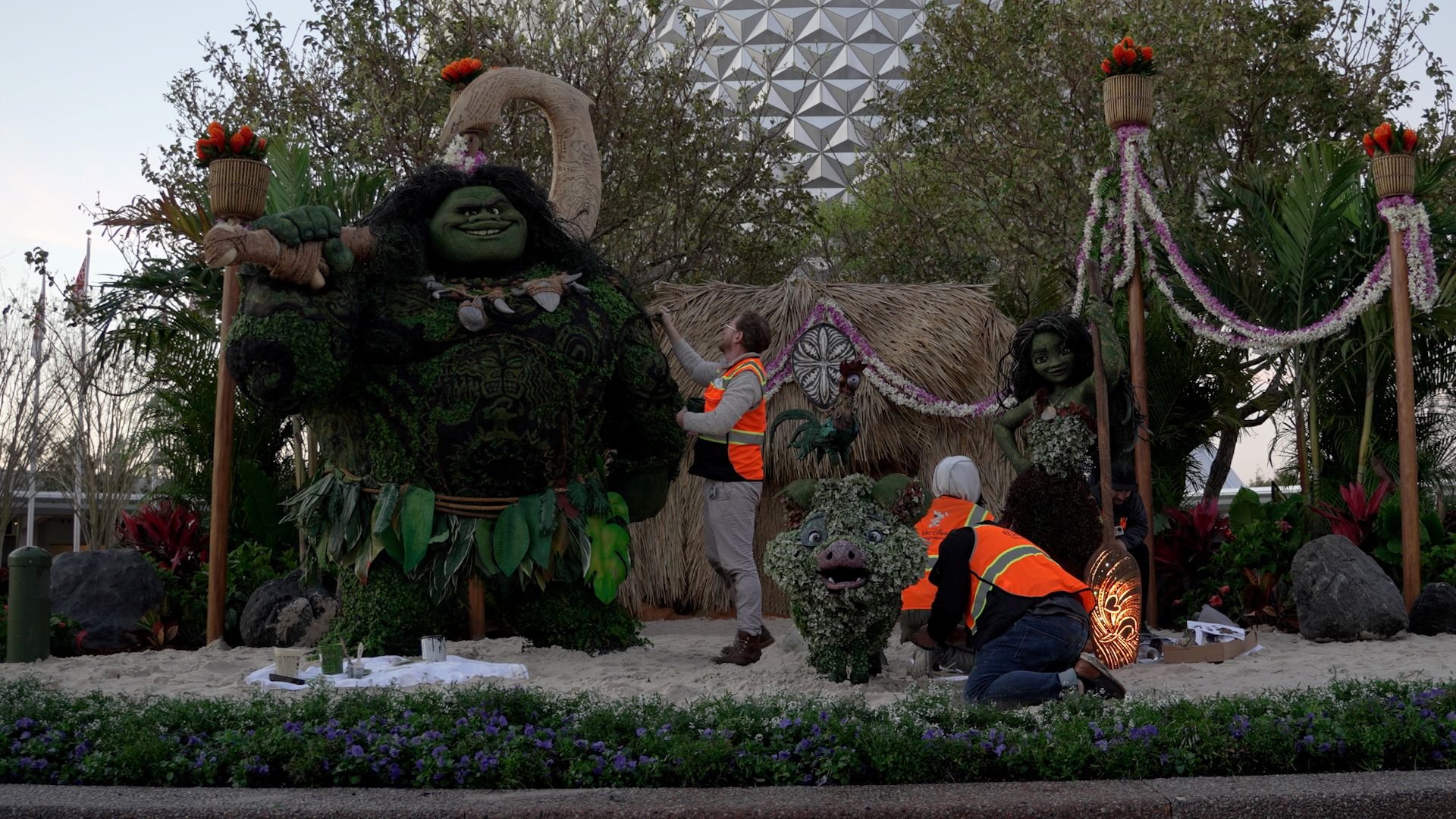 2025 WDW Three Decades of Topiary Tech Innovation Maui Moana Header