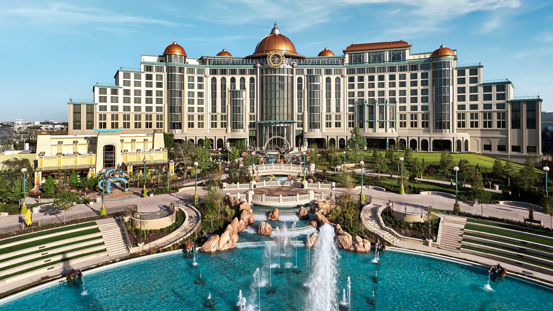 Universal Helios Grand Hotel a Loews Hotel Welcomes Its First Guests at Universal Orlando Resort
