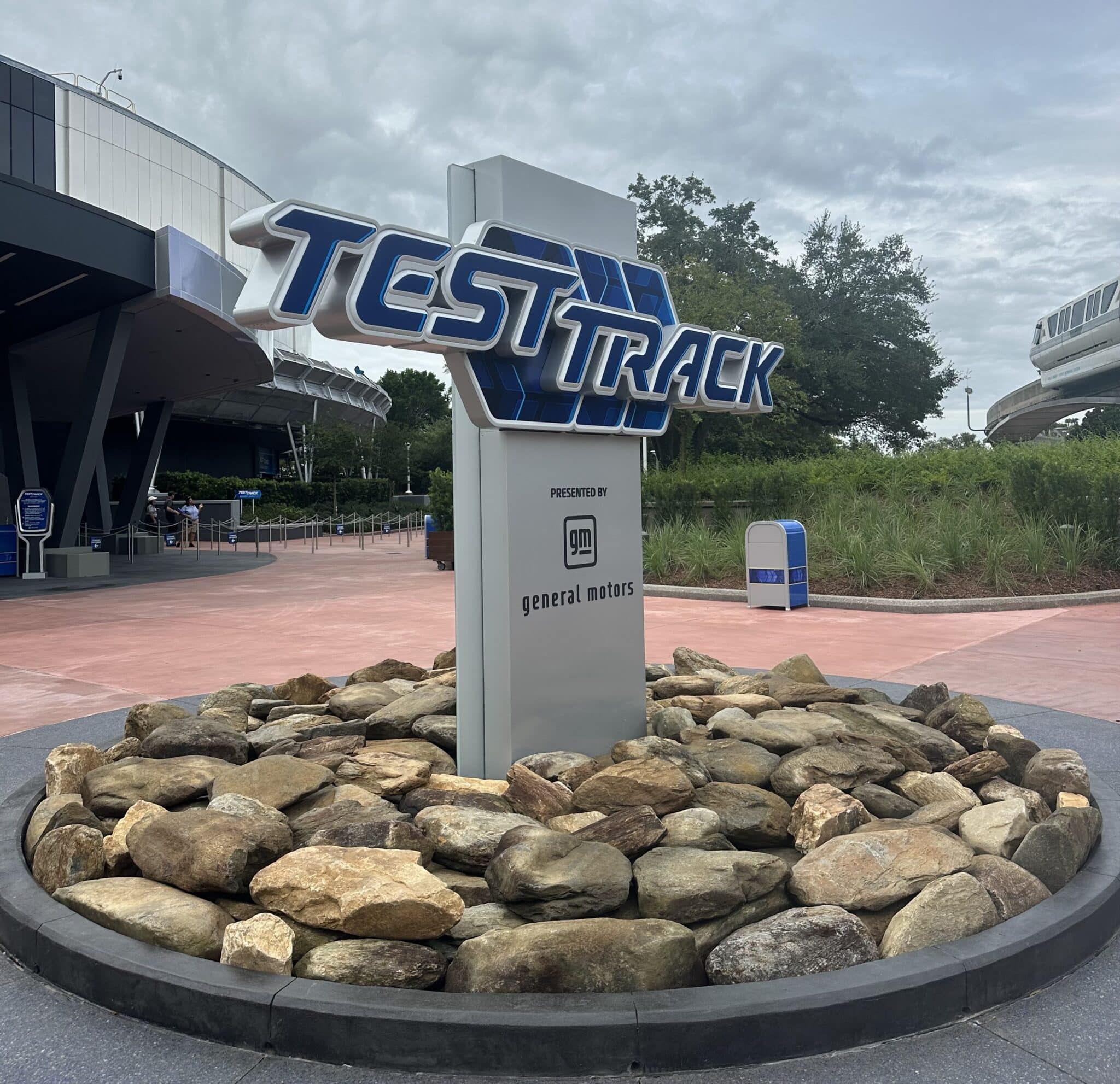 Test Track | The Main Street Mouse