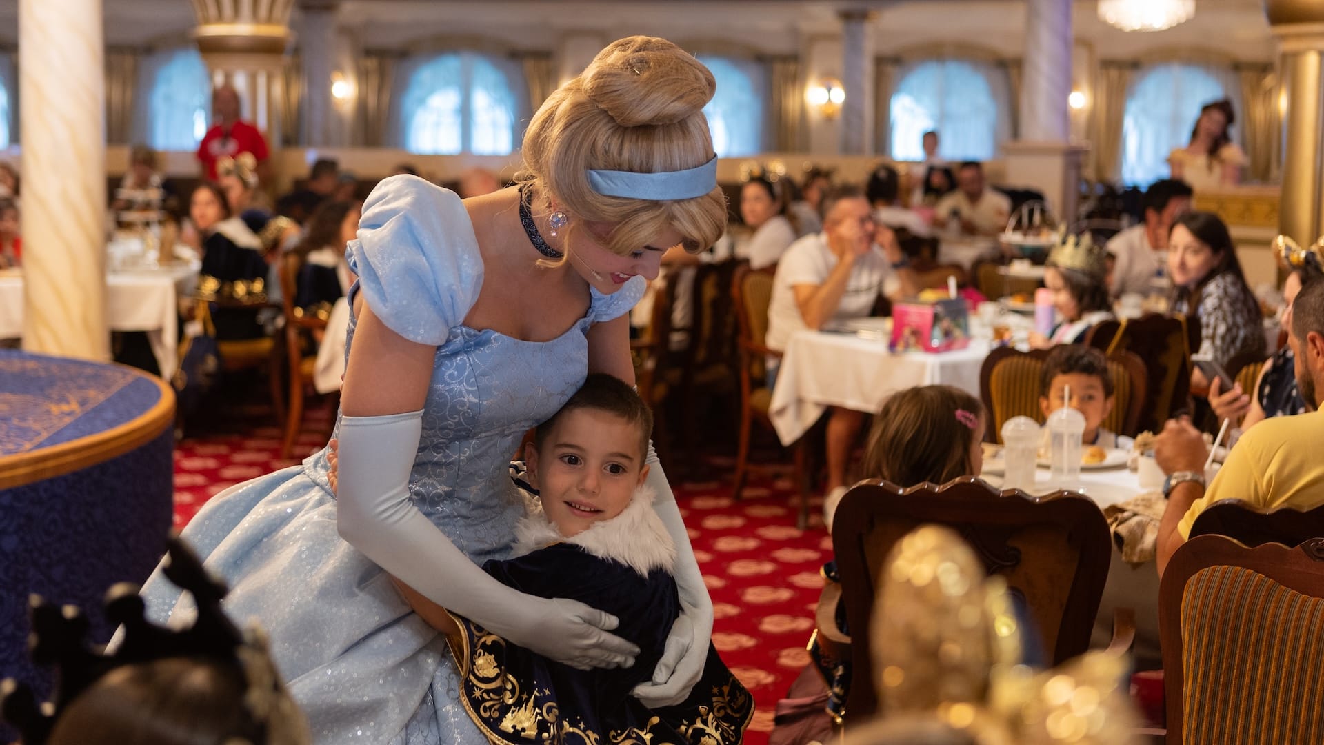2025-DCL-Italy-Make-A-Wish-Cinderella