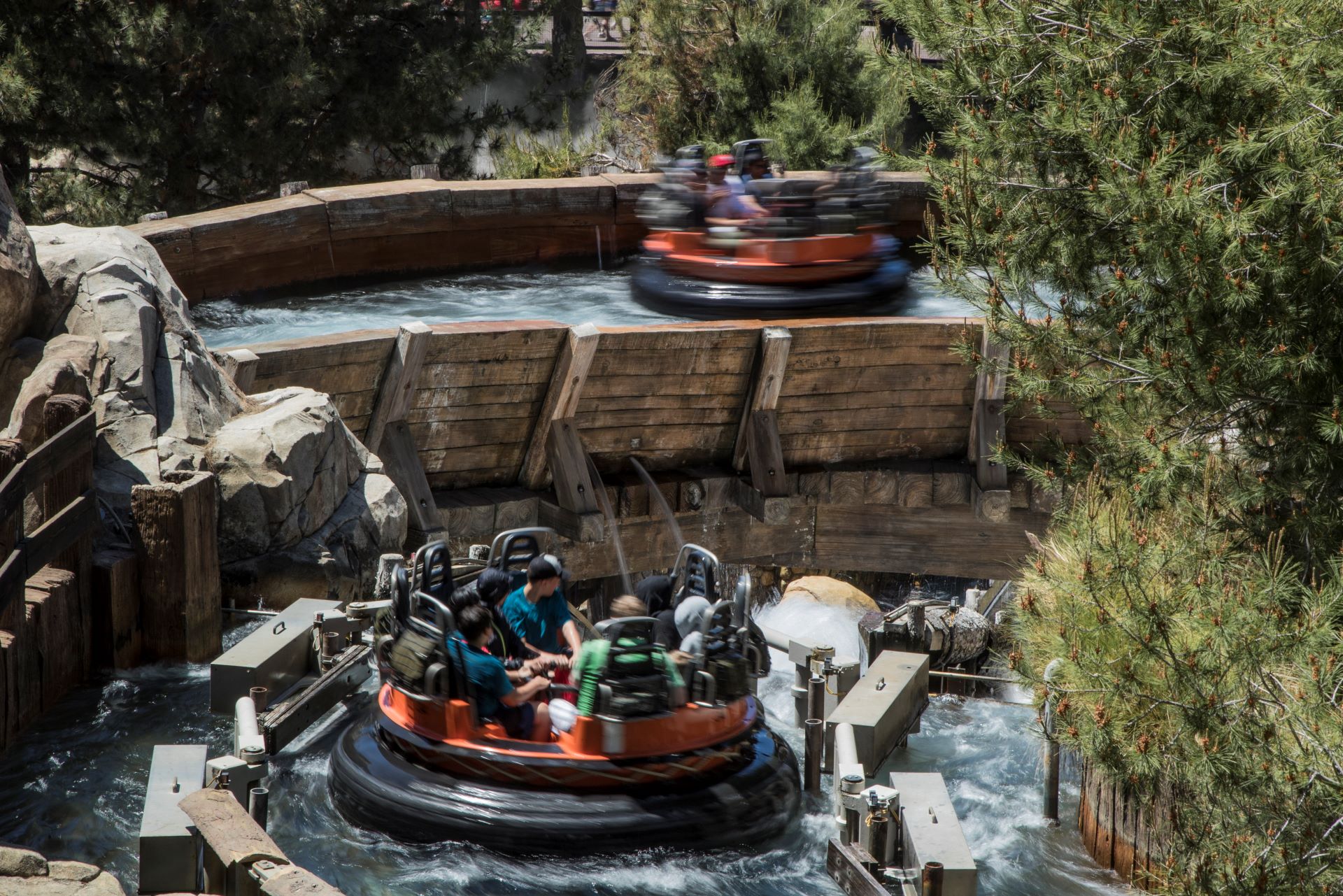 GrizzlyRiverRunatDisneyCaliforniaAdventurePark | The Main Street Mouse Grizzly river run at disney california adventure park