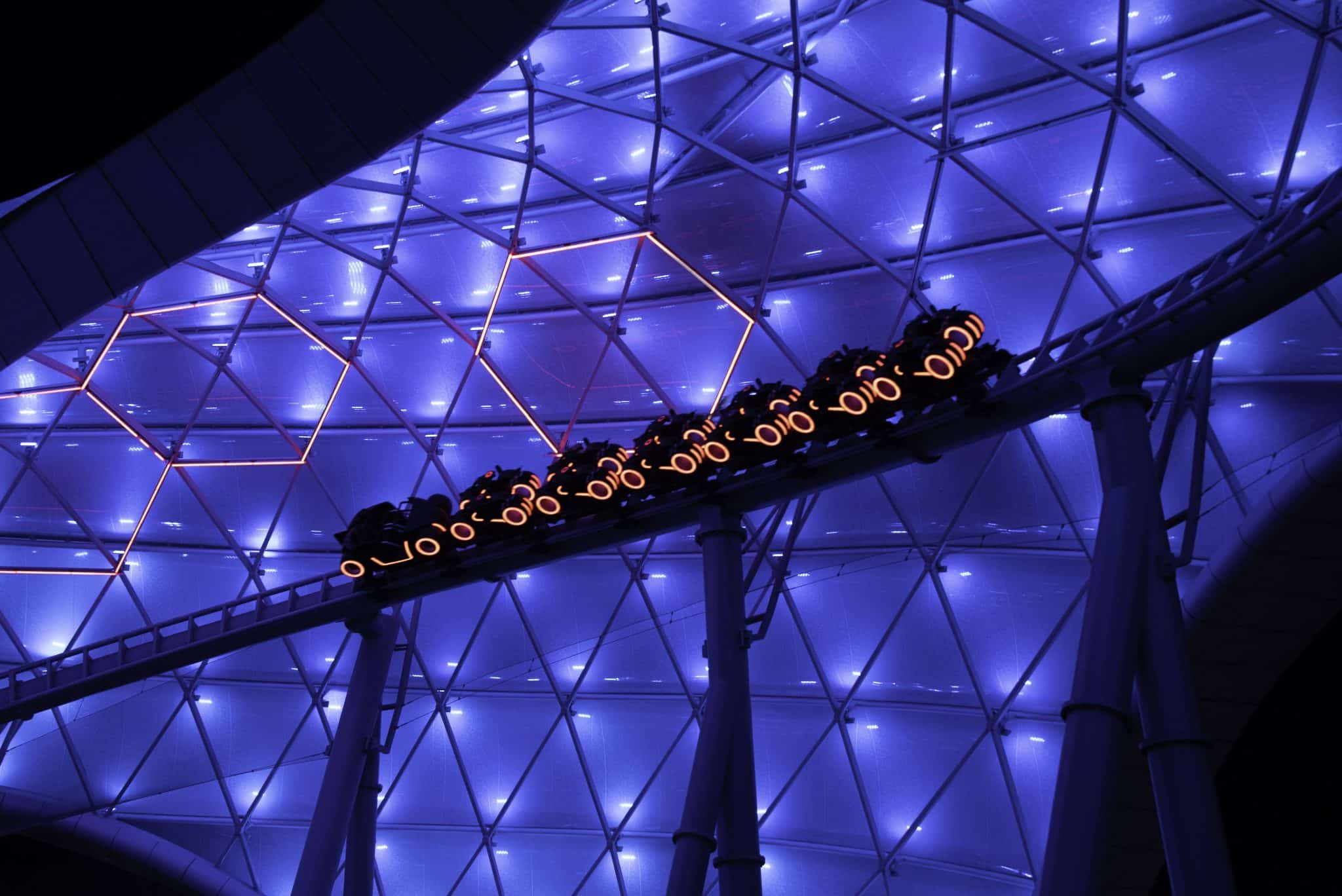 TRON-ARES_Walt-Disney-World_Magic-Kingdom-2048x1368