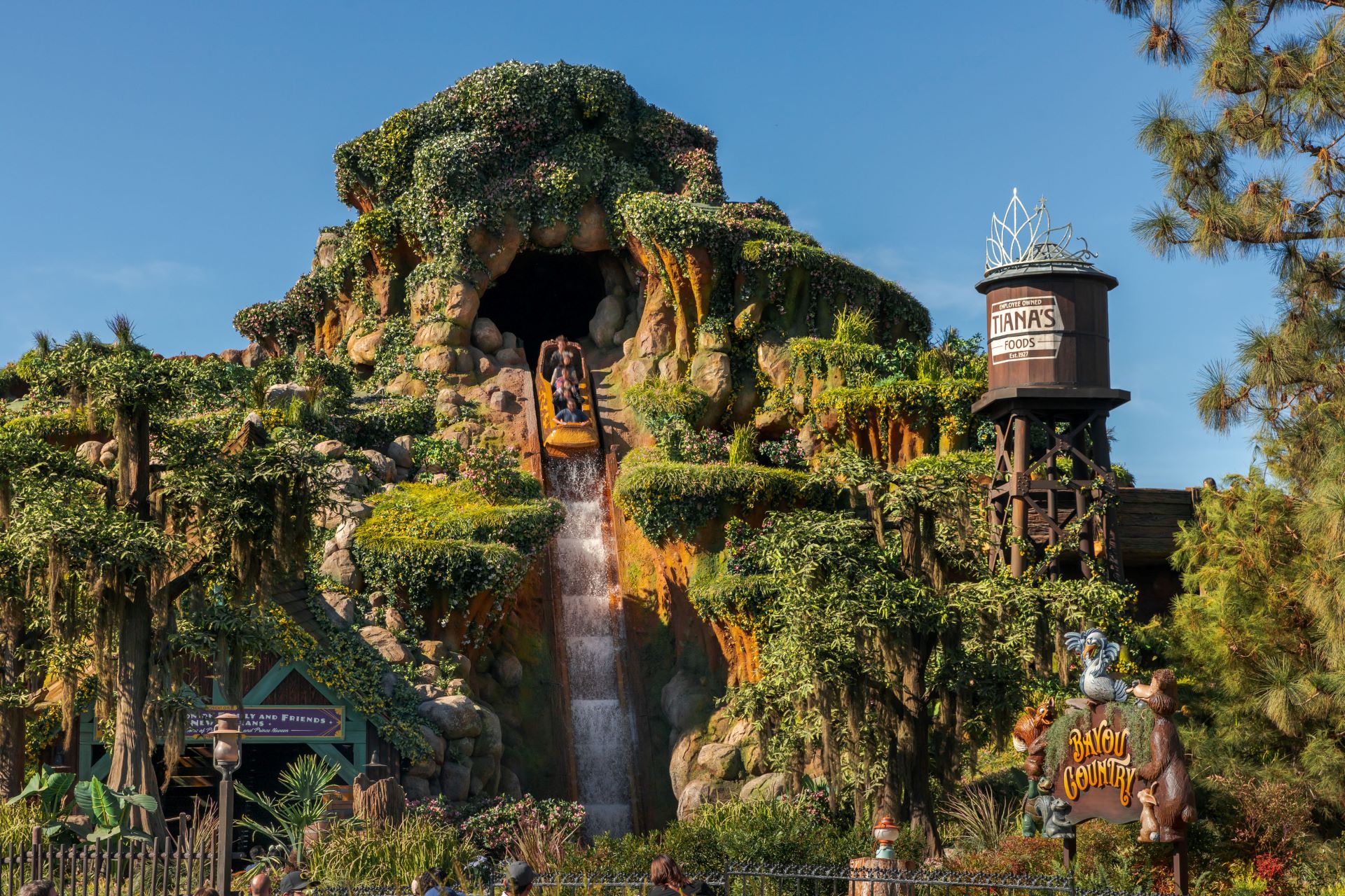 TianasBayouAdventureatDisneylandPark | The Main Street Mouse Tianas bayou adventure at disneyland park