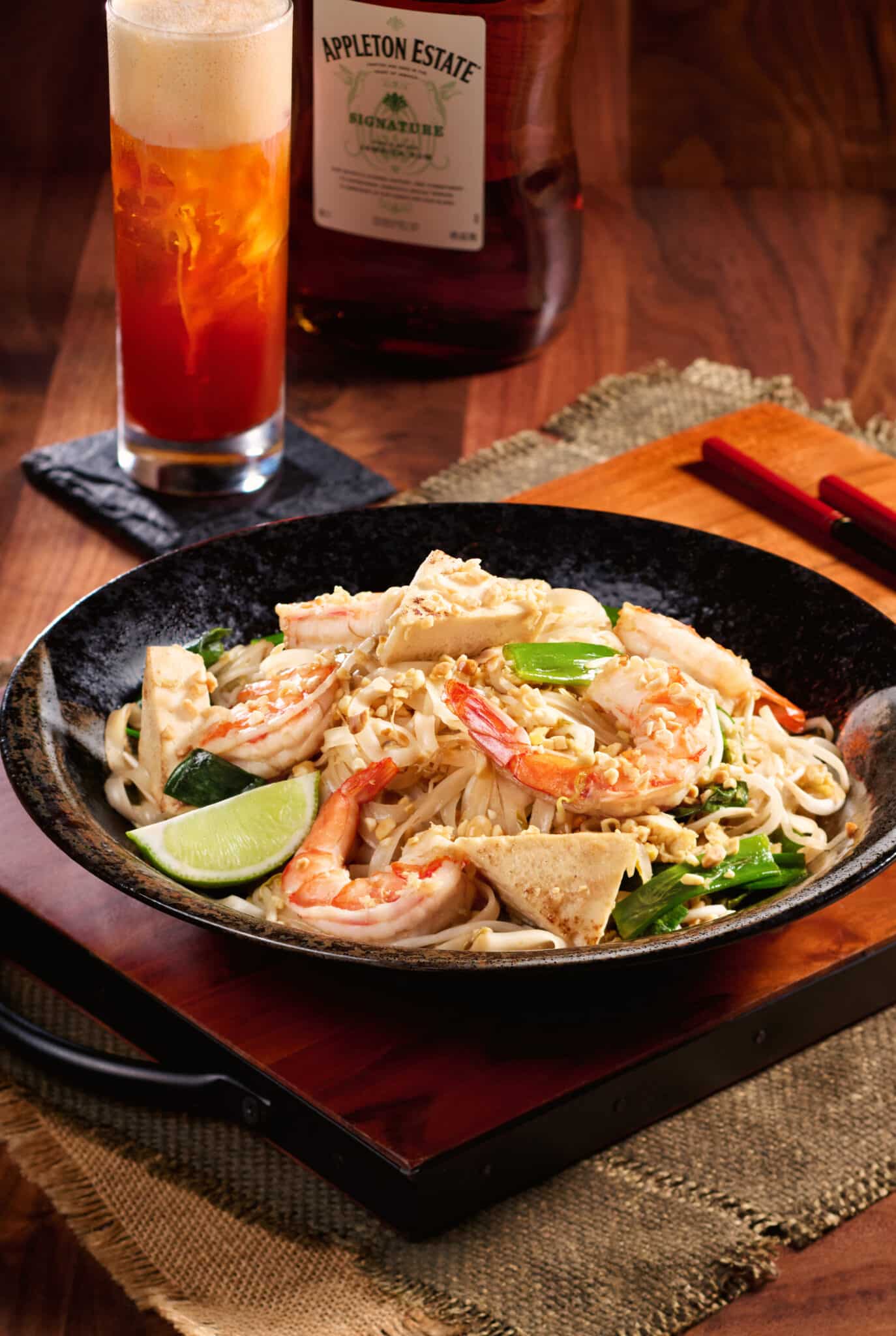 December Thailand Pad Thai and Reconstructed Thai Tea | The Main Street Mouse December Thailand Pad Thai and Reconstructed Thai Tea