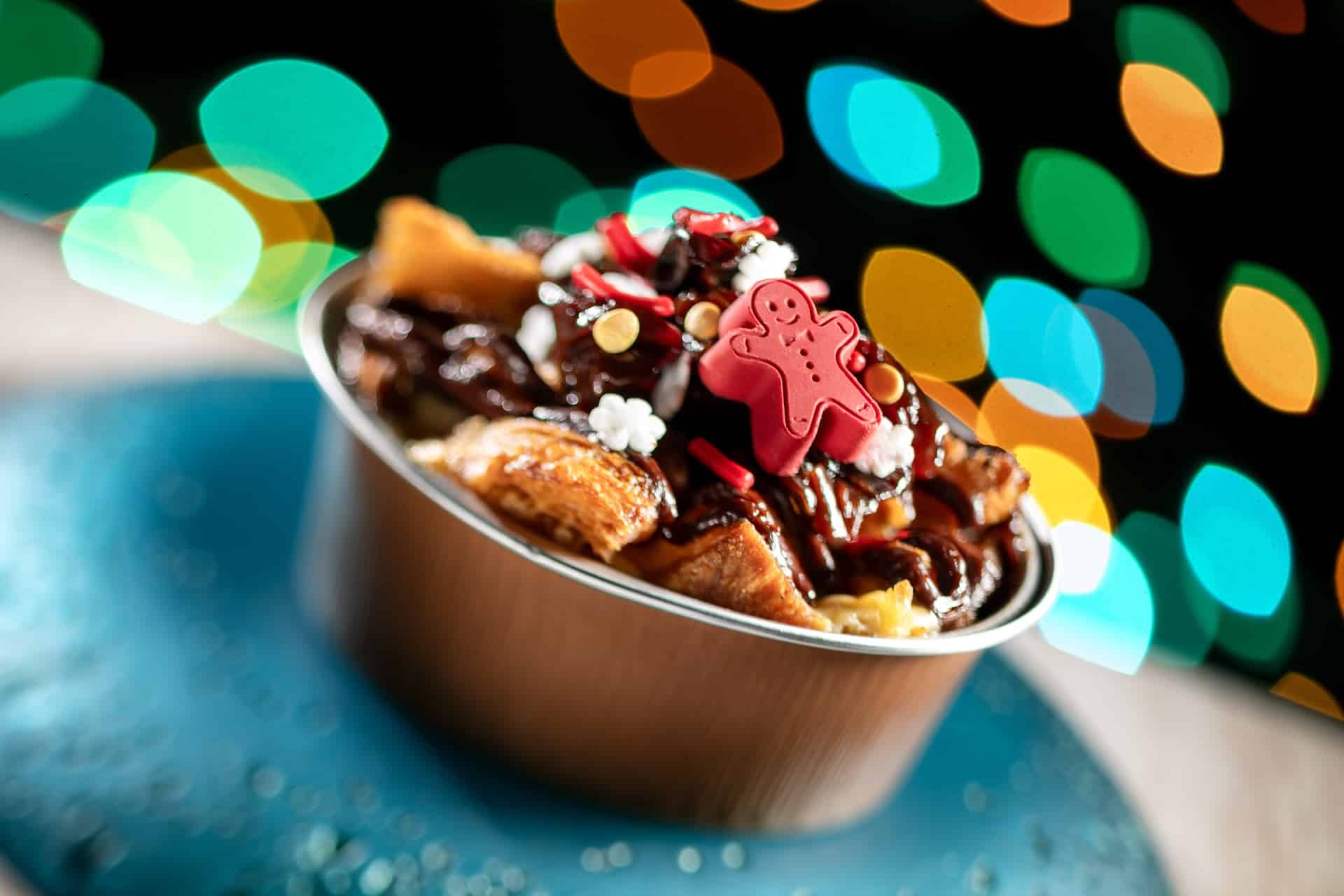 2025WDWDJNFoodieGuideBreadPudding | The Main Street Mouse 2025 wdw djn foodie guide bread pudding
