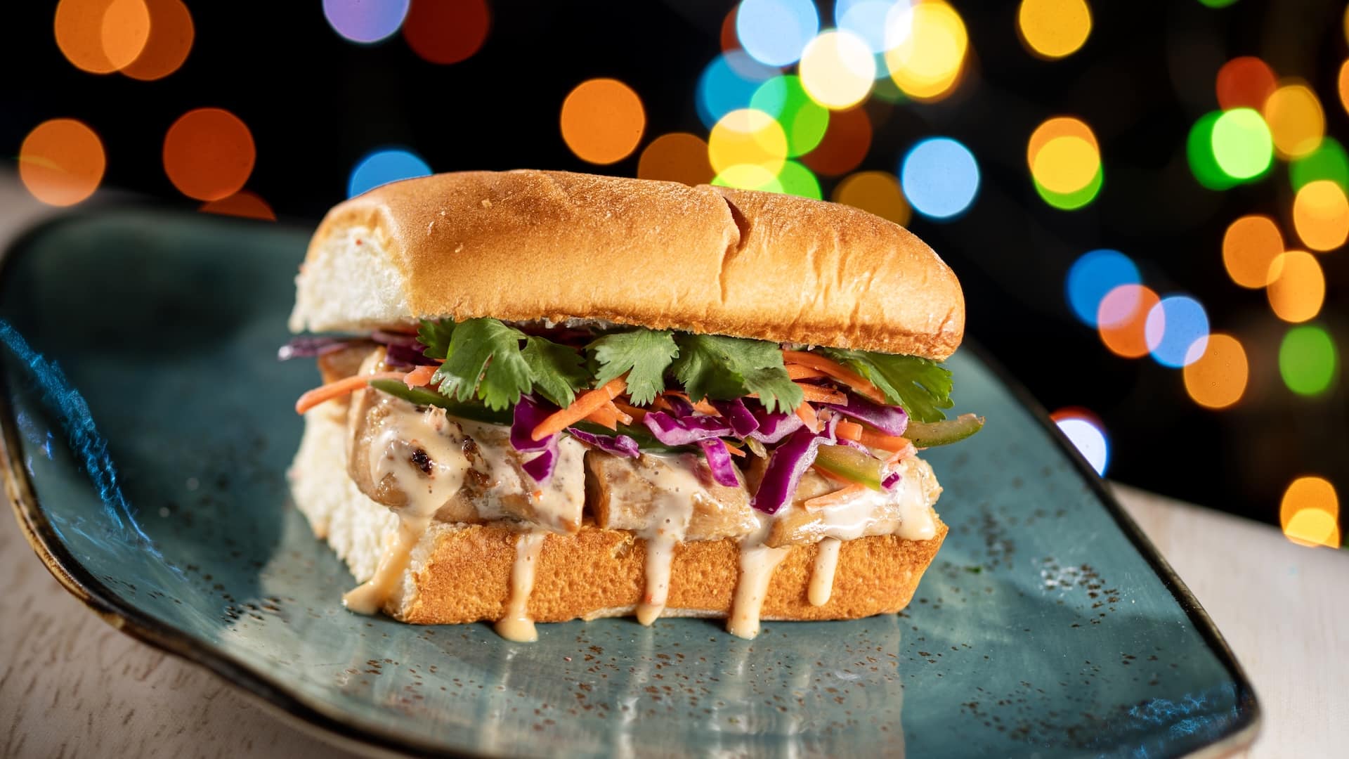2025WDWDJNFoodieGuideChiliSlider | The Main Street Mouse 2025 wdw djn foodie guide chili slider