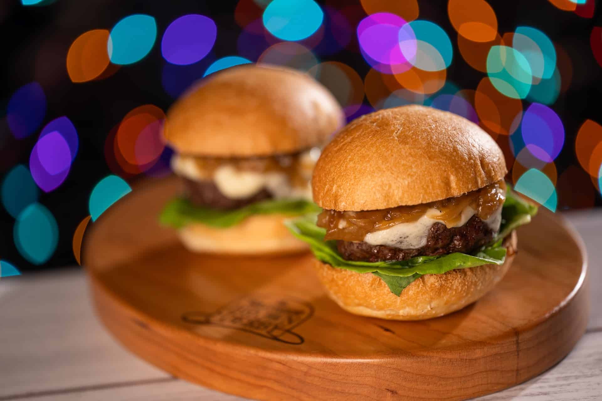 2025WDWDJNFoodieGuideHolidaySlider | The Main Street Mouse 2025 wdw djn foodie guide holiday slider