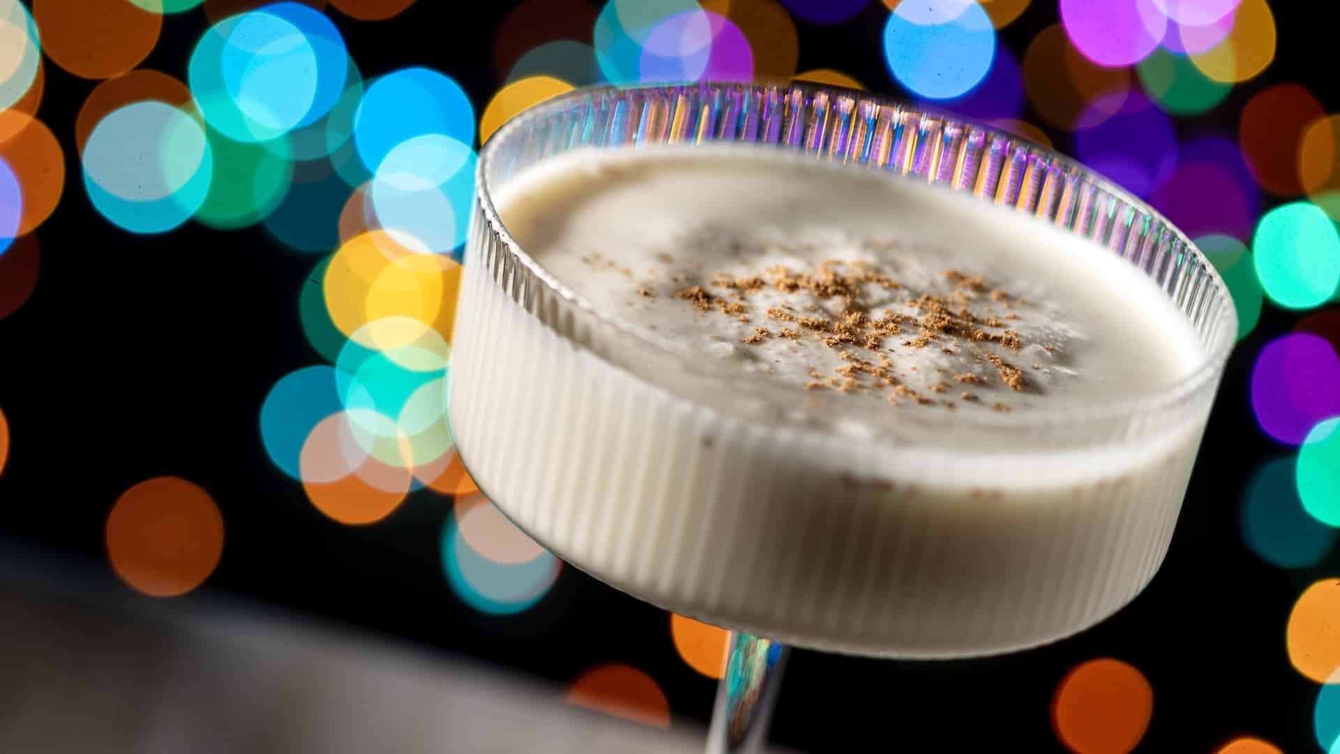 2025WDWDJNFoodieGuideMartini | The Main Street Mouse 2025 wdw djn foodie guide martini