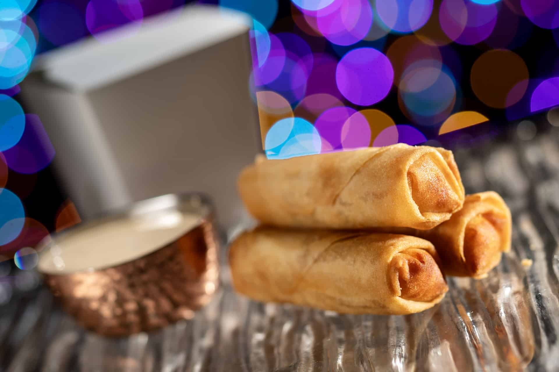 2025WDWDJNFoodieGuideSpringRolls | The Main Street Mouse 2025 wdw djn foodie guide spring rolls