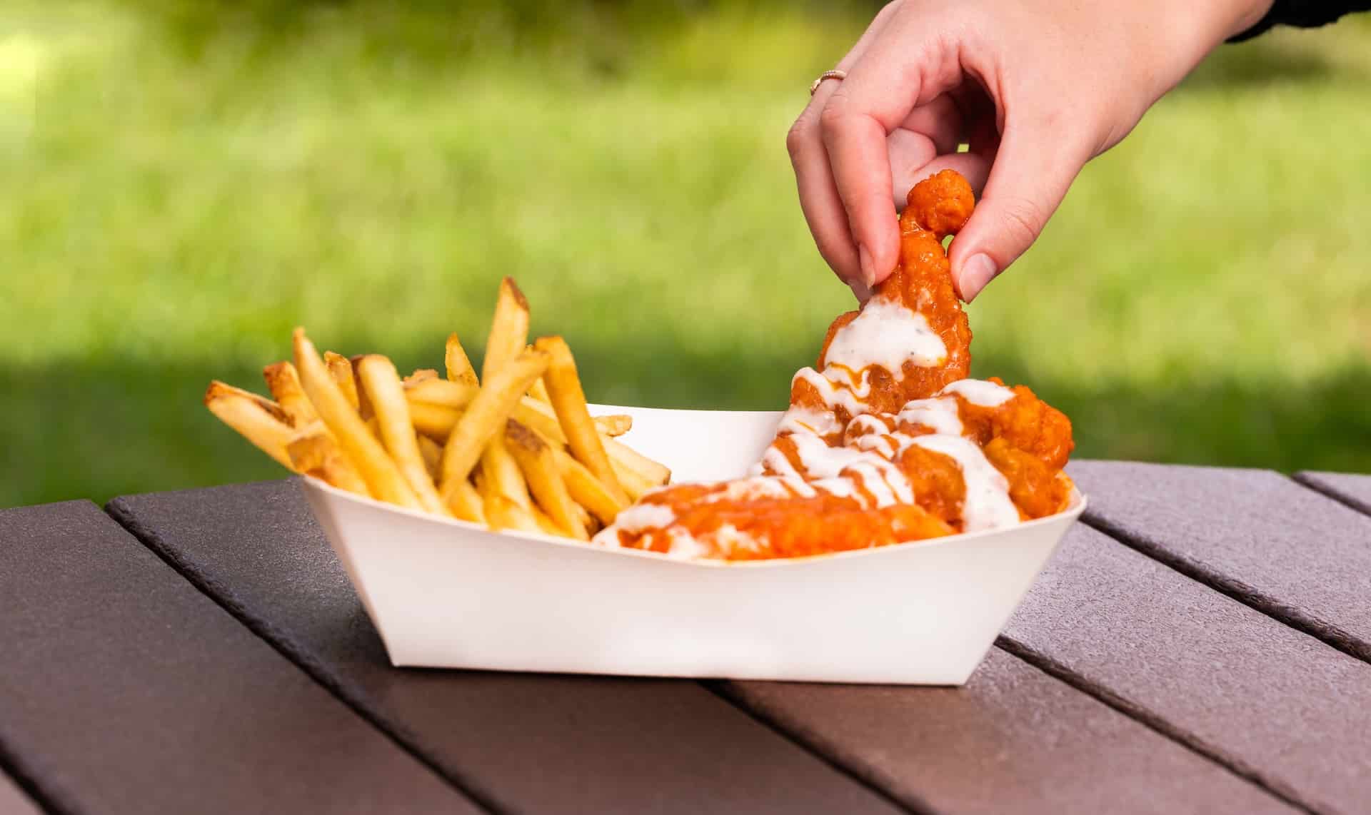 2025 wdw sauced chicken strips honey buffalo ranch