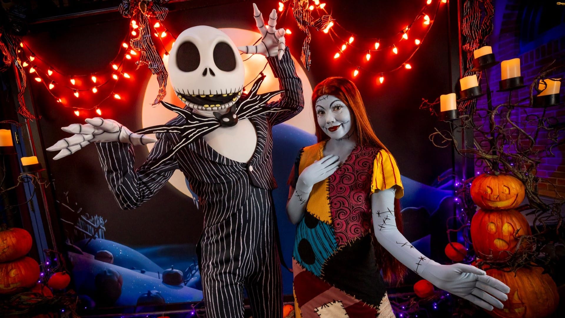 Limited Time $104 Disneyland Tickets Available in November 2025