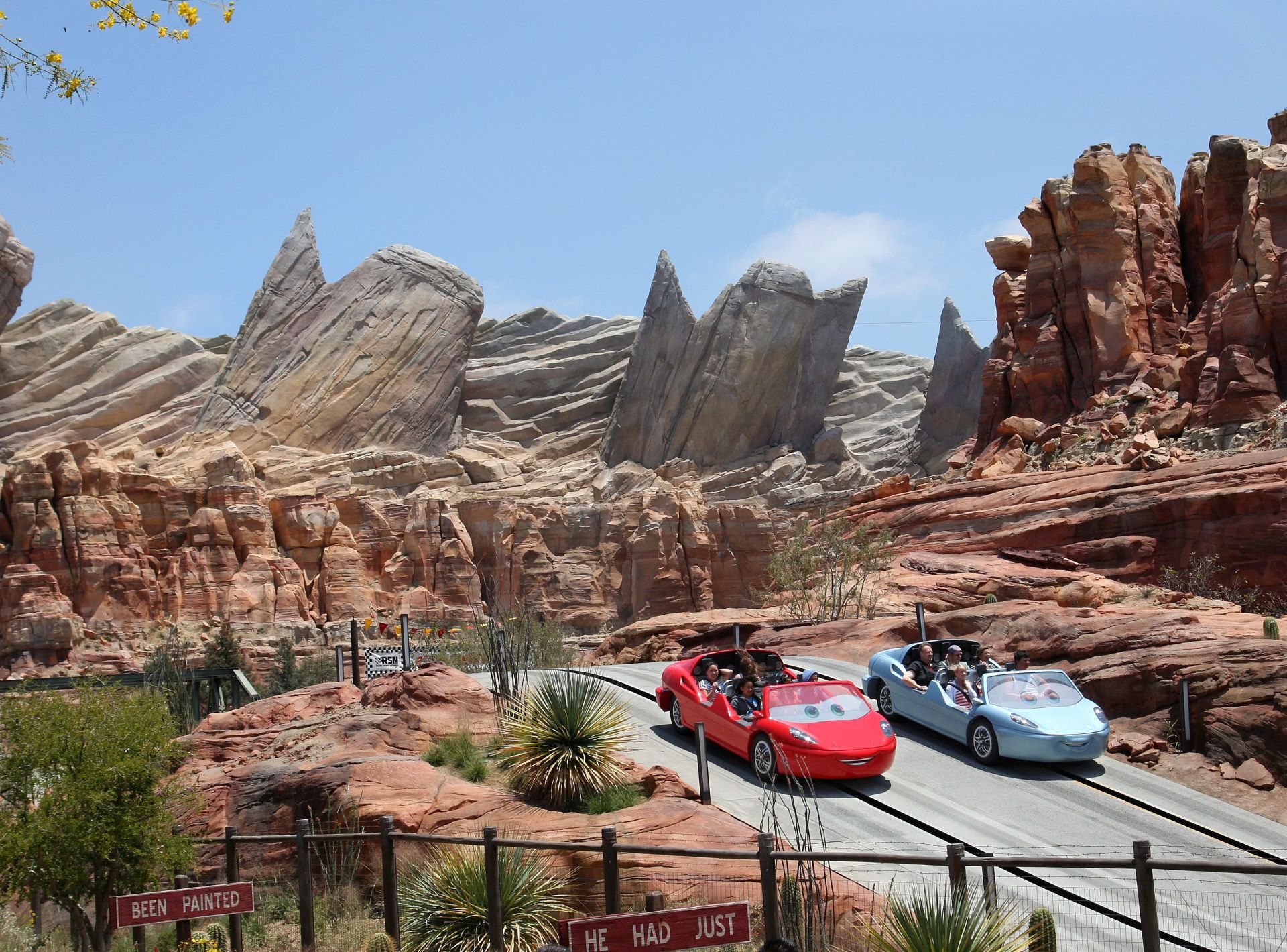 RadiatorSpringsRacersatDisneyCaliforniaPark | The Main Street Mouse Radiator springs racers at disney california park