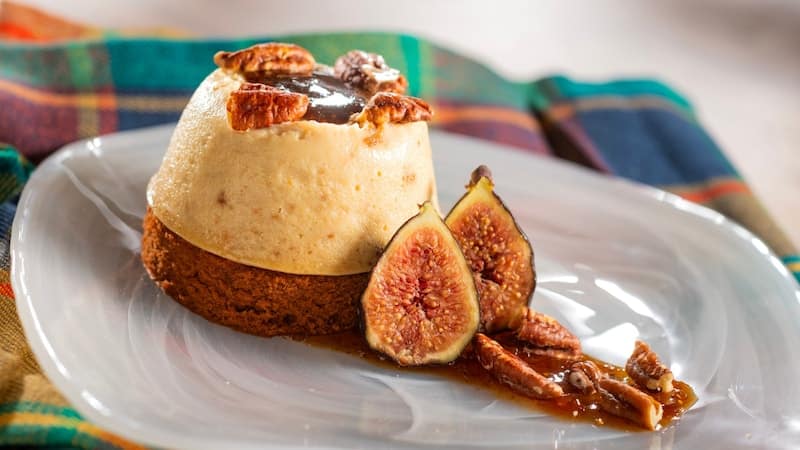 WDW EPCOT FW Milled Mulled BoursinFig BalsamicCheesecake FULL 0423ZM 0442KP 16x9
