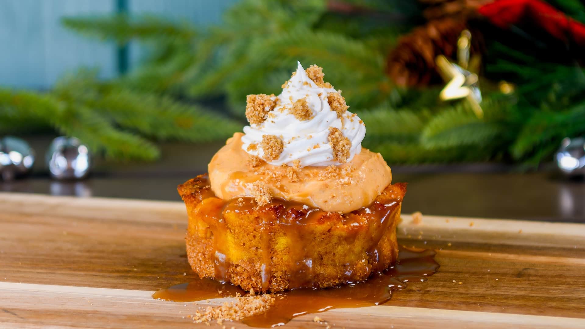 2025DLRFOHFoodieGuideBreadPudding | The Main Street Mouse 2025 dlr foh foodie guide bread pudding
