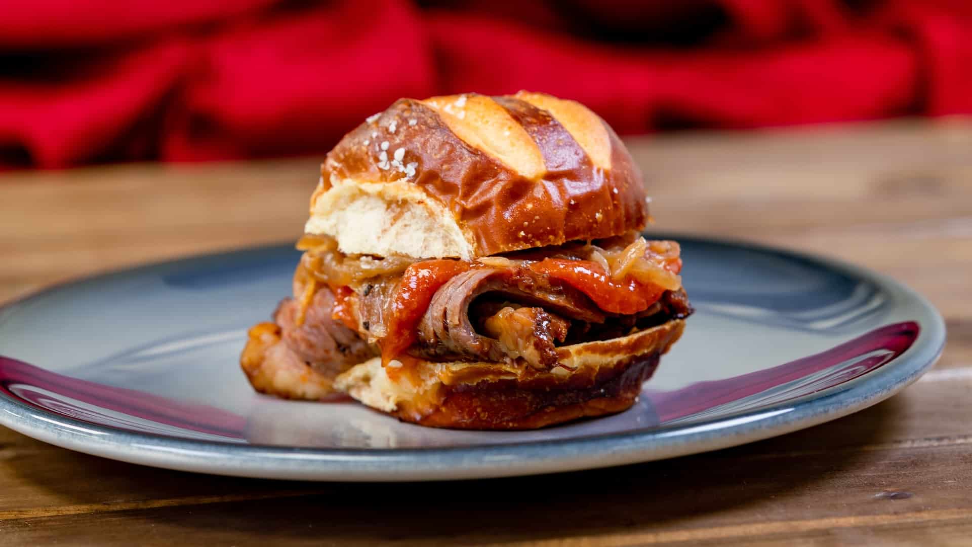 2025DLRFOHFoodieGuideBrisketSlider | The Main Street Mouse 2025 dlr foh foodie guide brisket slider