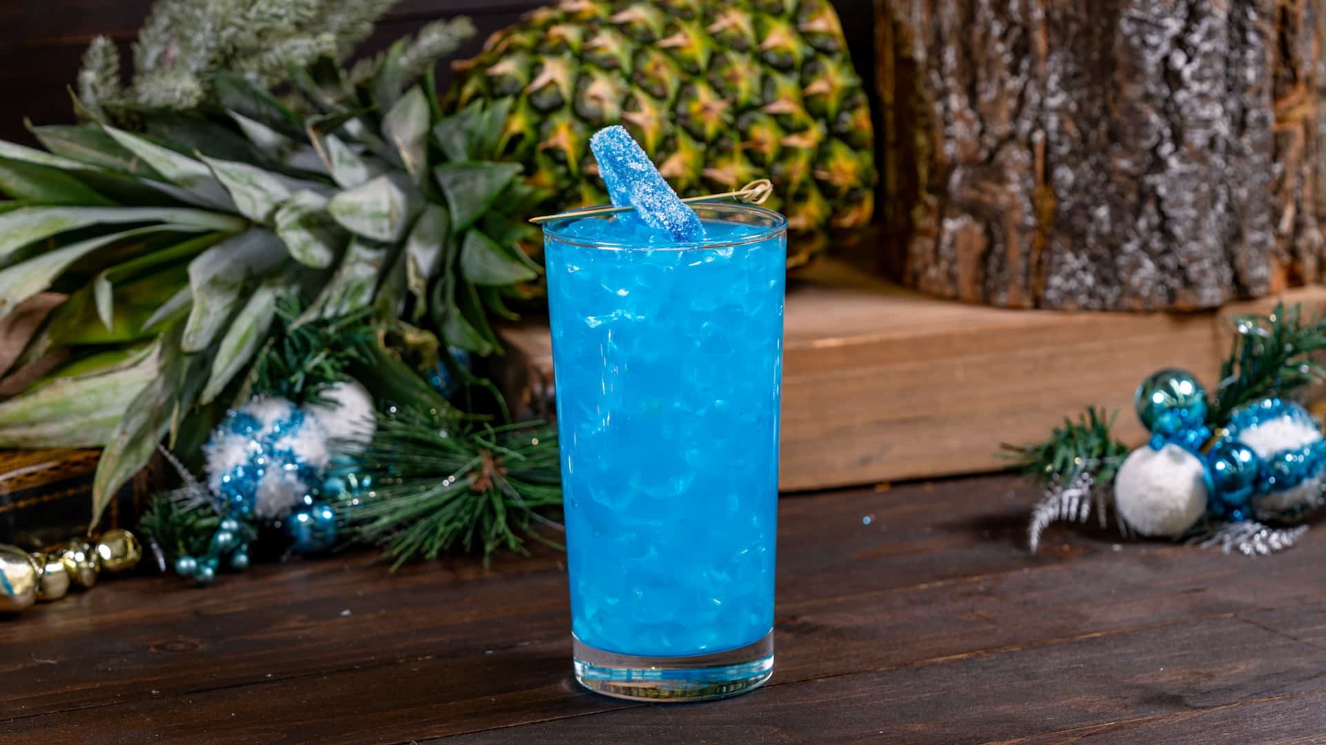 2025DLRFOHFoodieGuideTropicalPunch | The Main Street Mouse 2025 dlr foh foodie guide tropical punch