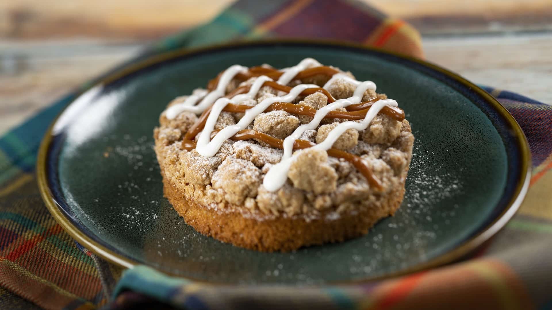 2025WDWFOTHFoodieGuideAppleCake | The Main Street Mouse 2025 wdw foth foodie guide apple cake