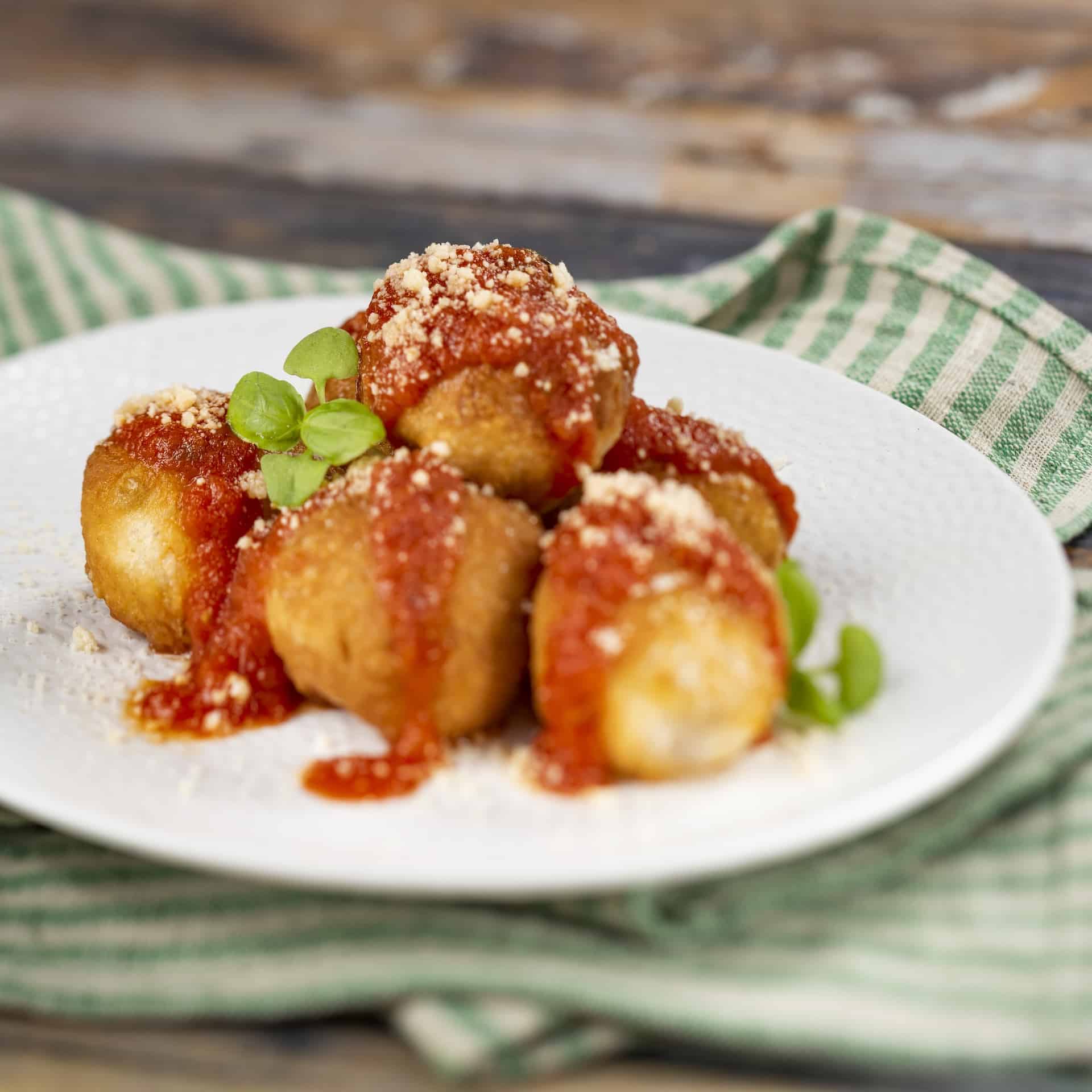 2025WDWFOTHFoodieGuideMontanara | The Main Street Mouse 2025 wdw foth foodie guide montanara
