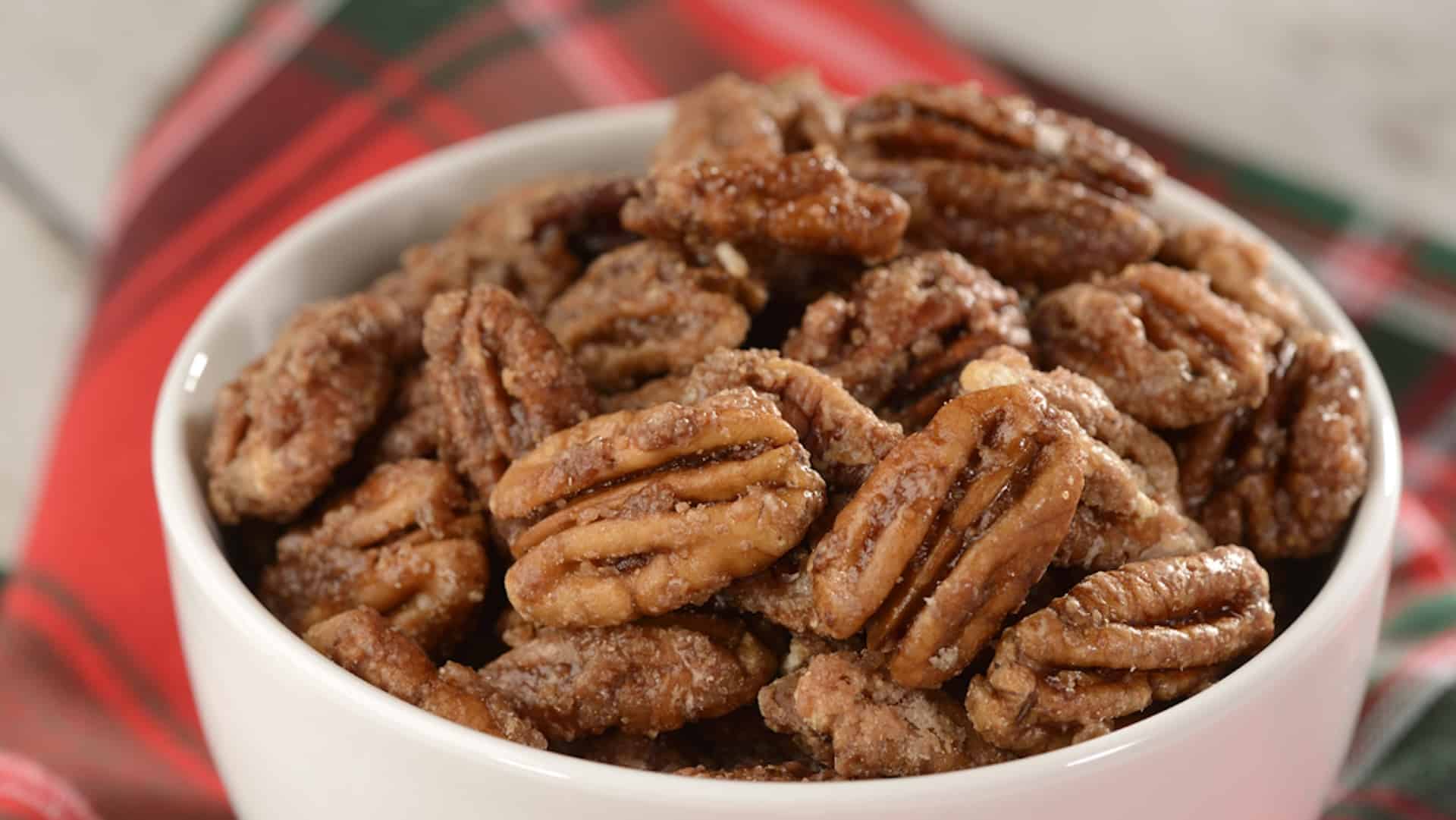 2025WDWFOTHFoodieGuidePecans | The Main Street Mouse 2025 wdw foth foodie guide pecans