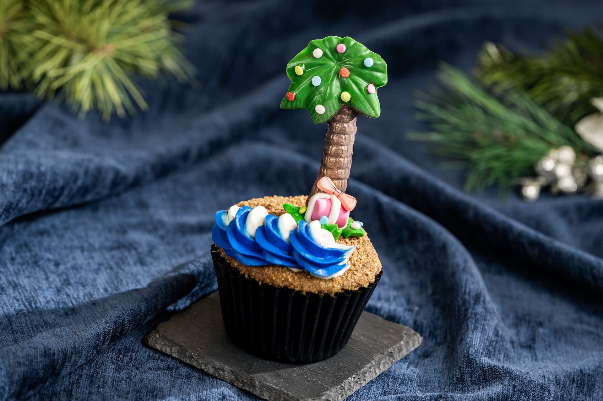 2025WDWResortsFoodieGuideCupcake | The Main Street Mouse 2025 wdw resorts foodie guide cupcake