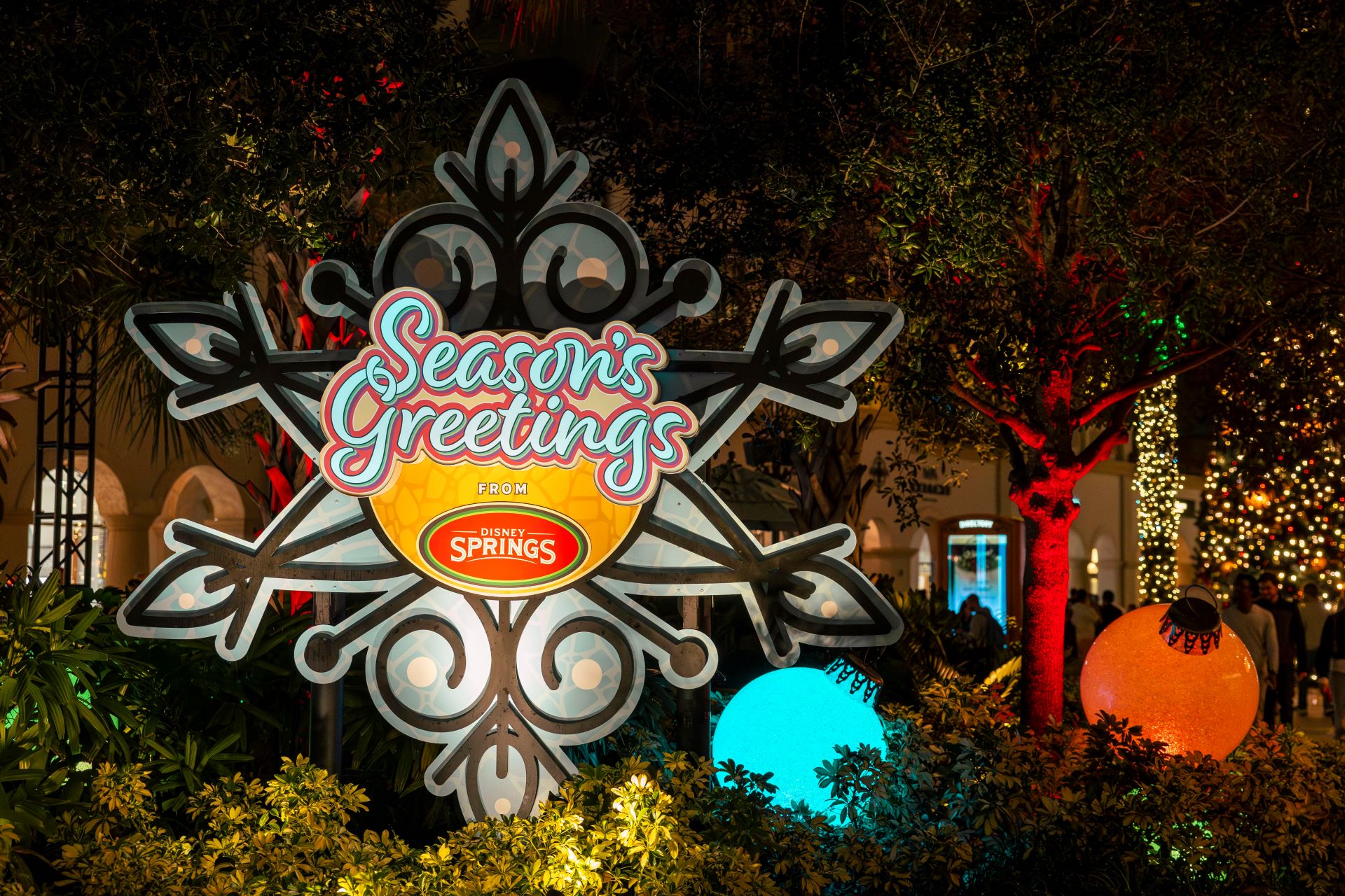 Seasons greetings from disney springs