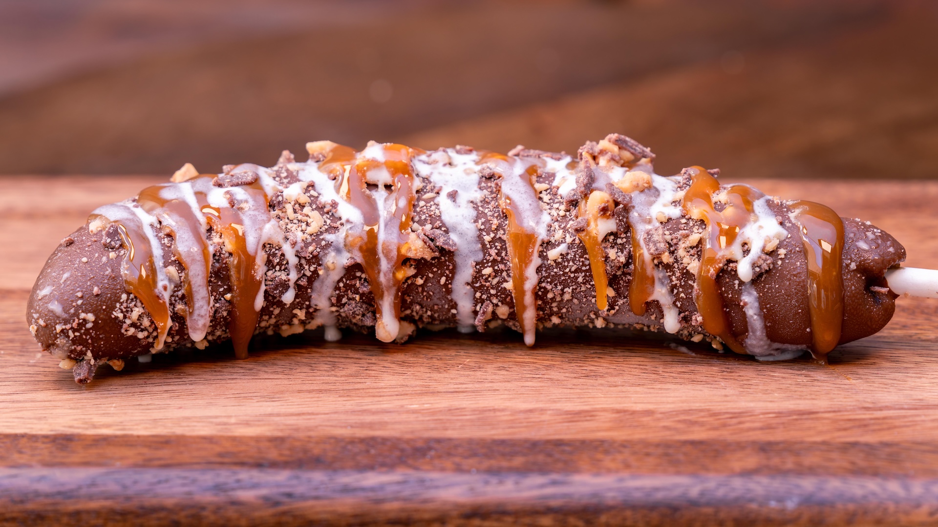 2026 DLR FW Foodie Guide FrozenBanana