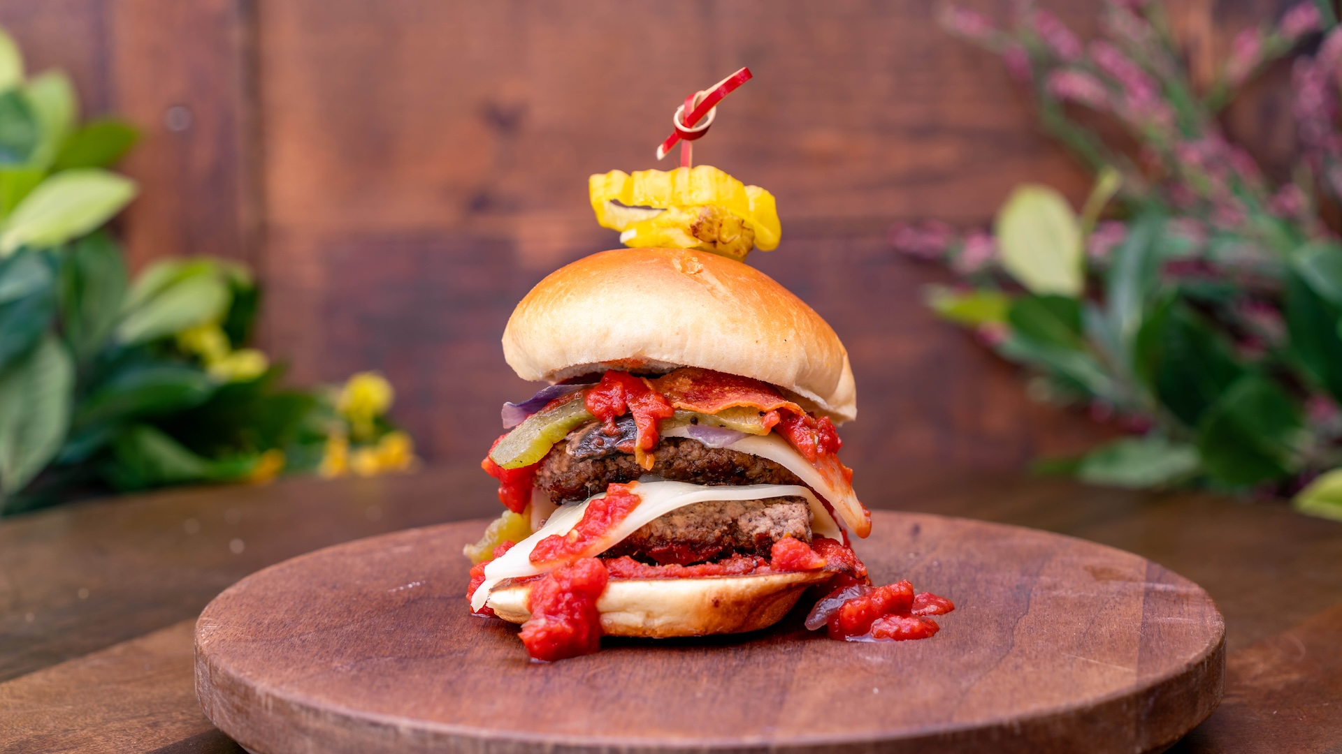 2026 DLR FW Foodie Guide PizzaSlider