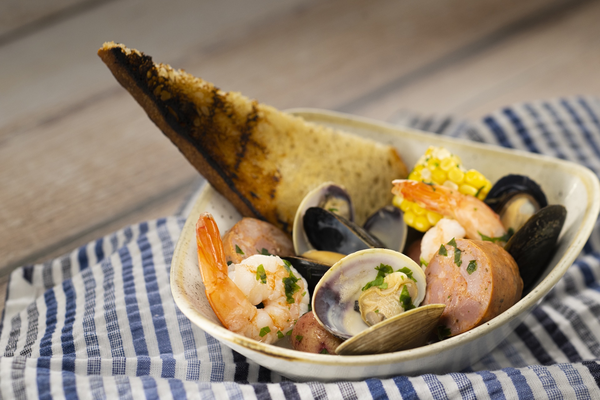 2026 wdw fg foodie guide seafoodbake