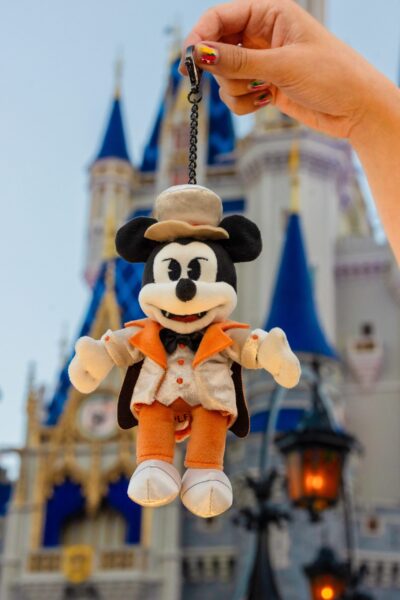 2026 DCP Halloween Merch Shriek Peek 35 scaled