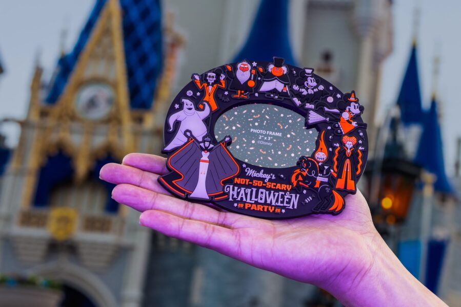 2026 DCP Halloween Merch Shriek Peek 38