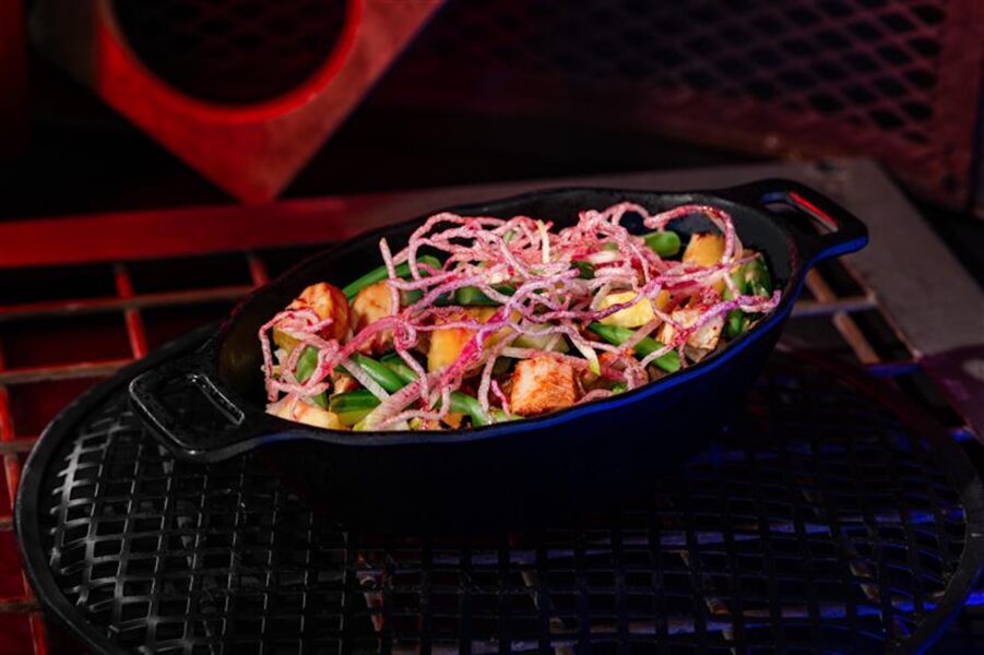 2026 DX MT4 Foodie Guide ChickenSalad