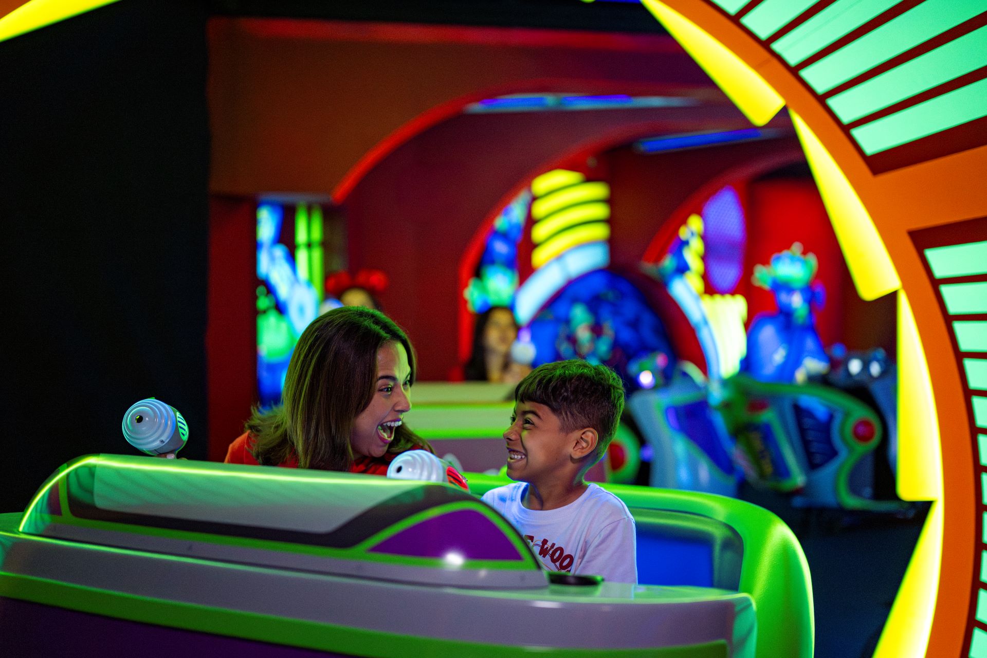 Buzz lightyears space ranger spin at disney world