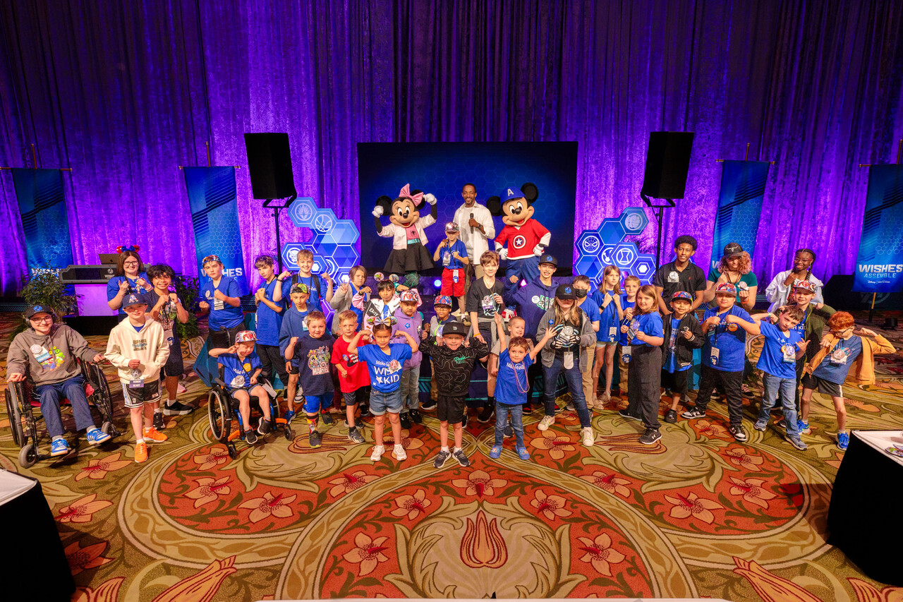 Wishes Assemble Brings Heroes to Disneyland