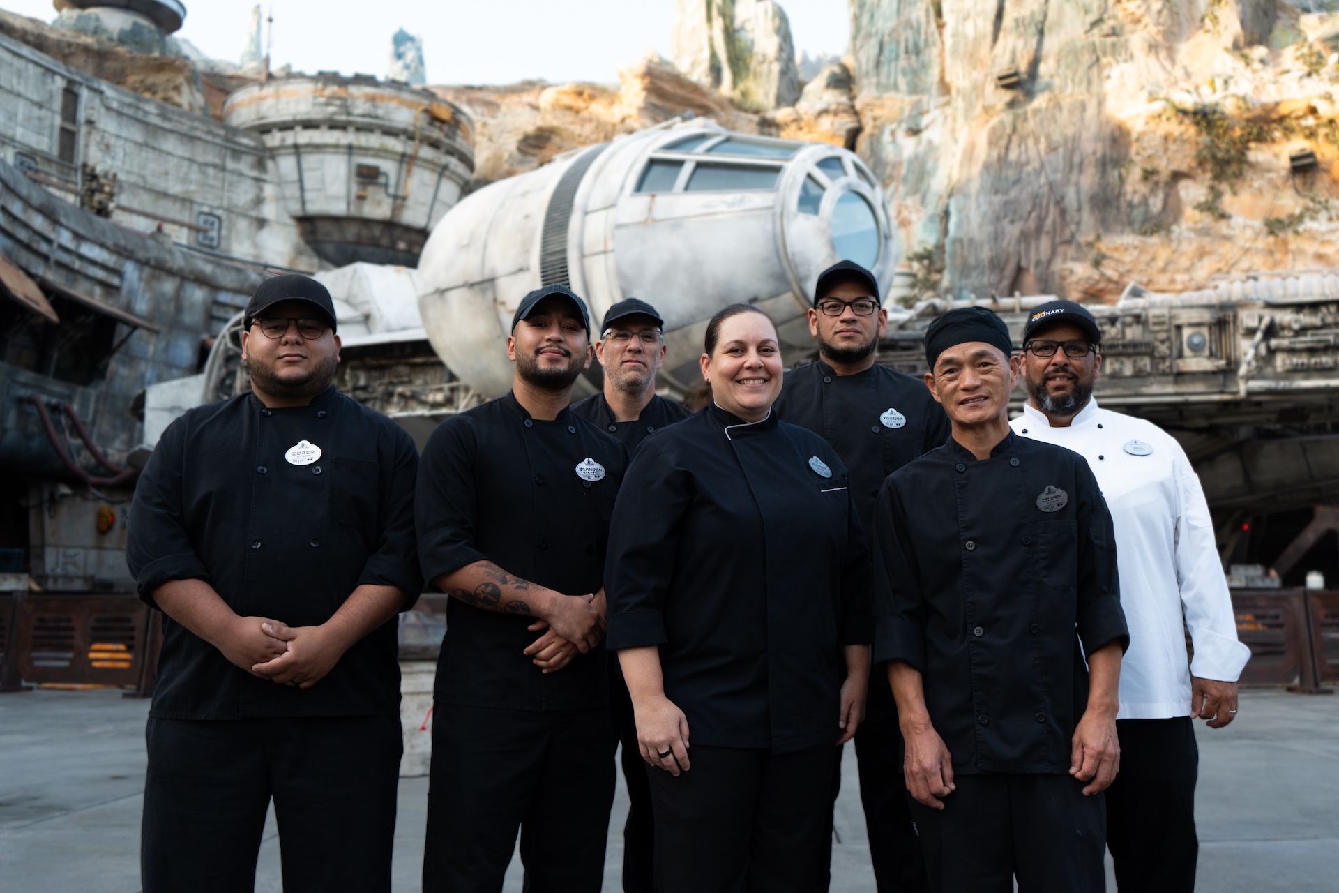 2026 wdw galaxys edge food and beverage 1