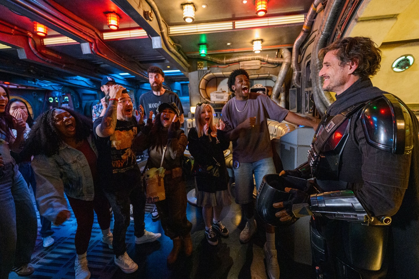 Pedro Pascal Surprises Fans at Millennium Falcon Smugglers Run in Disneylands Galaxys Edge