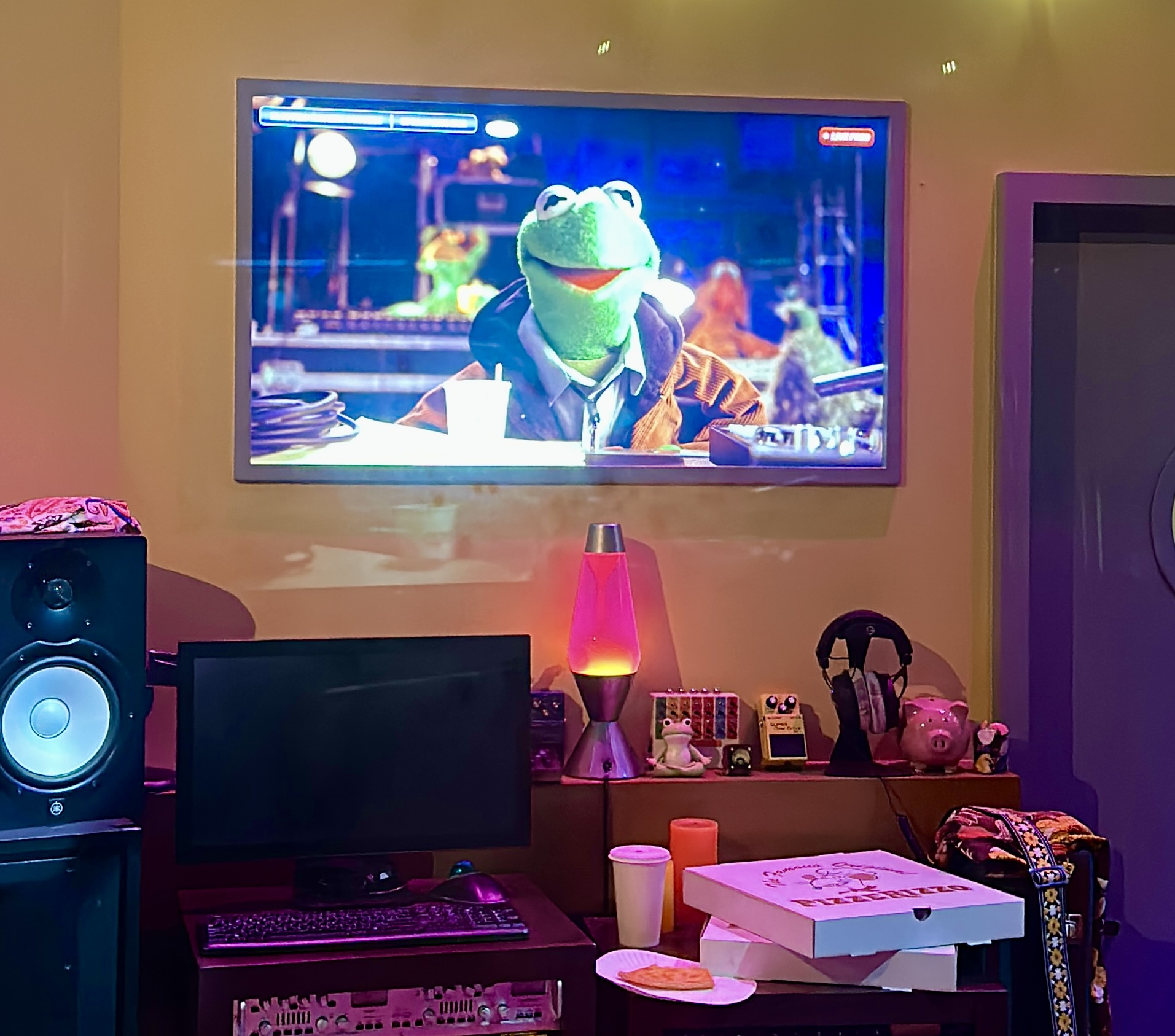 Rock n Roller Coaster Starring The Muppets Kermit | The Main Street Mouse Rock N Roller Coaster Starring the Muppets Kermit