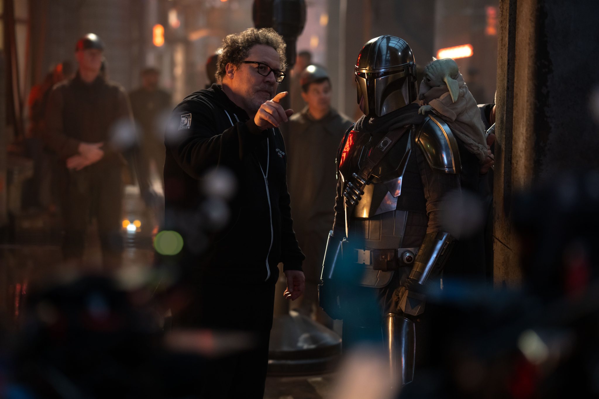 Pedro Pascal and Jon Favreau Talk The Mandalorian and Grogu Movie | The Main Street Mouse Pedro Pascal and Jon Favreau Talk the Mandalorian and Grogu Movie