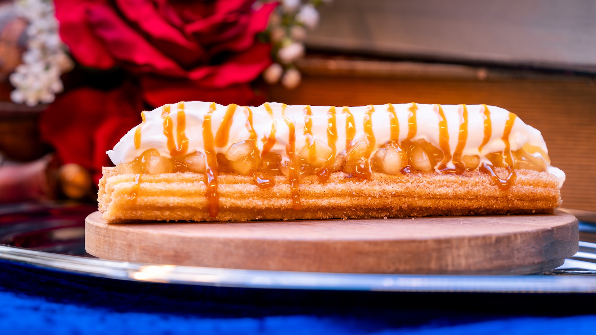 2026DXA250FoodieGuideApplePieChurro | The Main Street Mouse 2026 dx a250 foodie guide applepiechurro