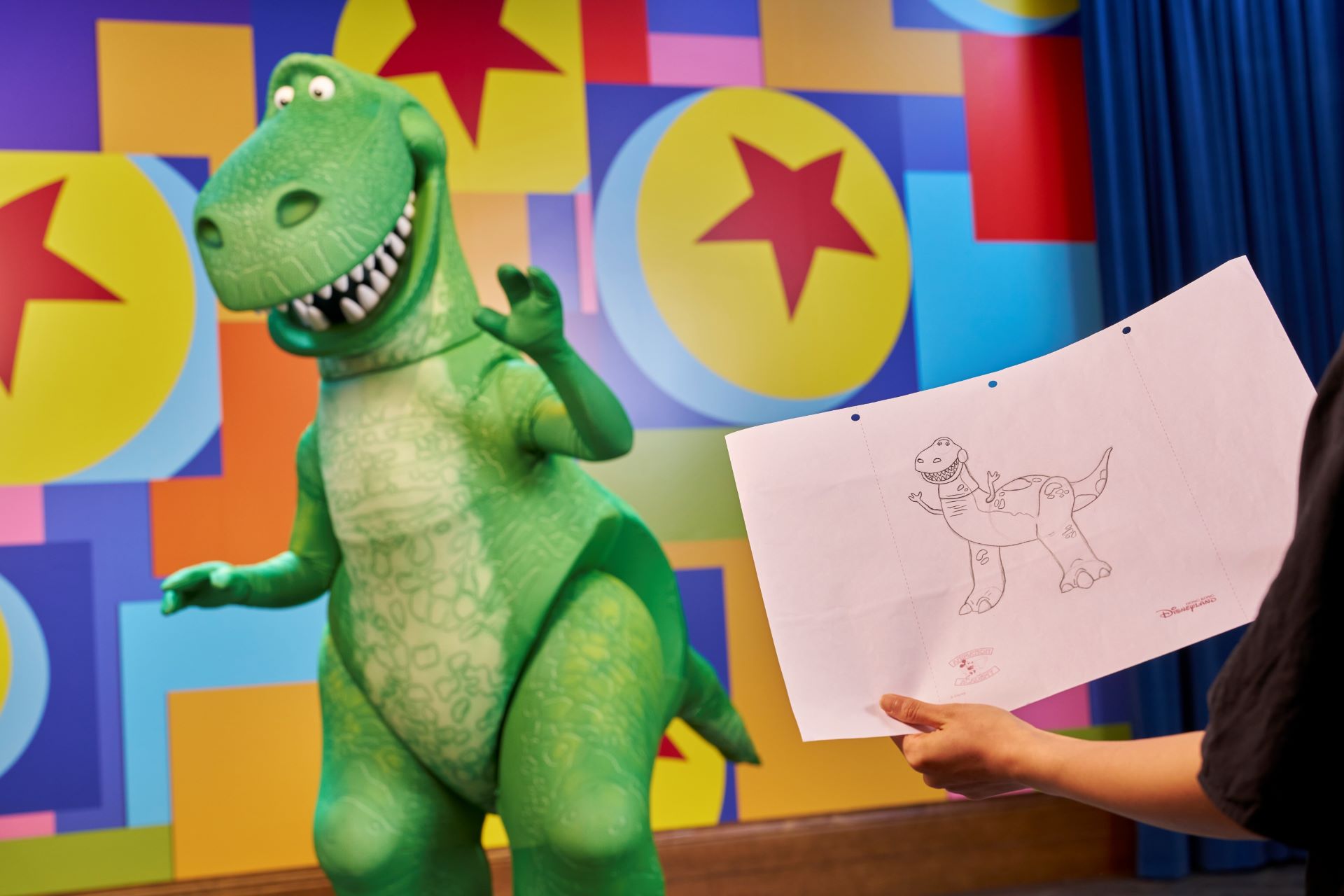 RexHongKongDisneyland | The Main Street Mouse Rex hong kong disneyland