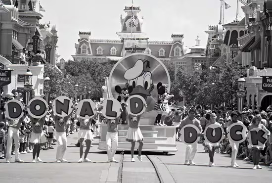 donaldduckparade | The Main Street Mouse Donald duck parade