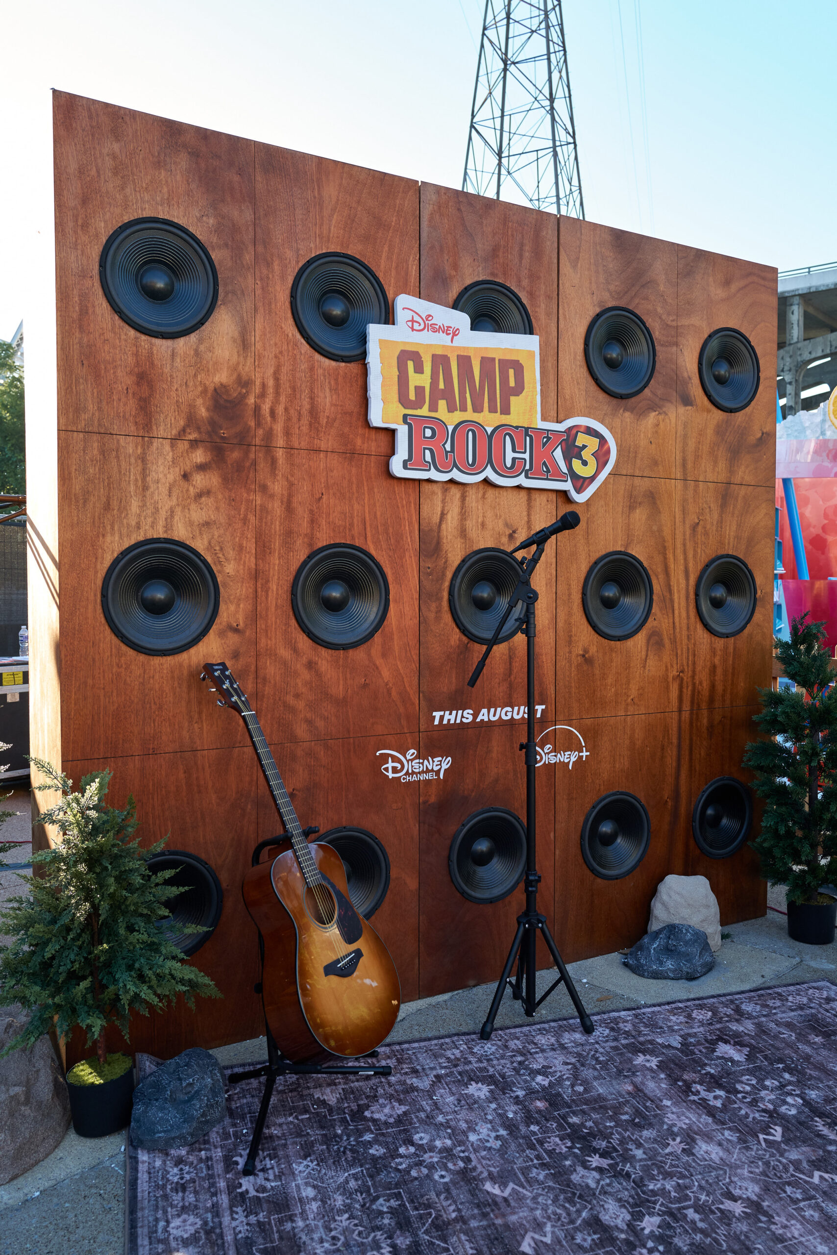 CMA FEST ACTIVATION CAMP ROCK | The Main Street Mouse Cma Fest Activation Camp Rock