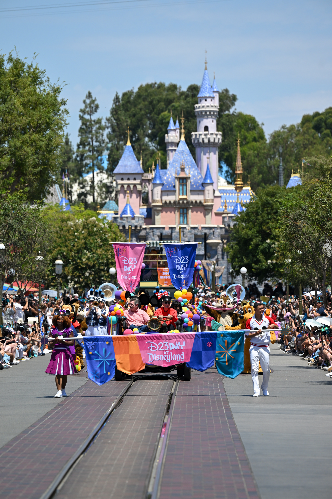 D23Cavalcade | The Main Street Mouse D23 cavalcade