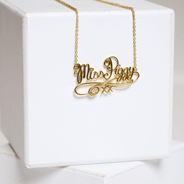 Miss Piggy Necklace | The Main Street Mouse Miss Piggy Necklace