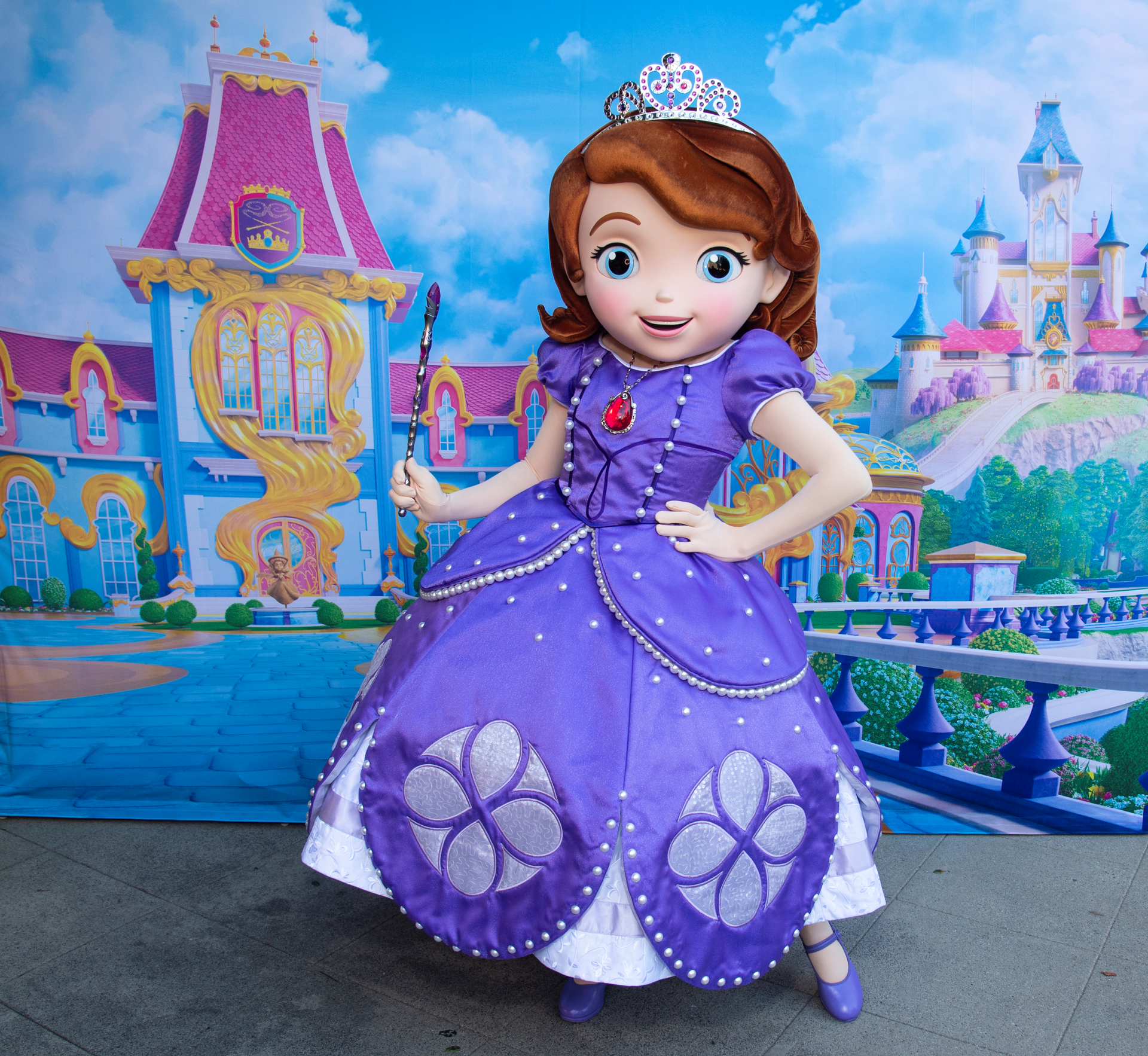 SofiatheFirstRoyalMagicatDisneylandResort | The Main Street Mouse Sofia the first royal magic at disneyland resort