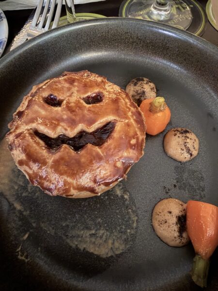 Raglans Ghostly Guinness Pie | The Main Street Mouse Raglan's Ghostly Guinness Pie